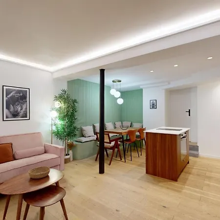 Bluestay 277 - Superb In * Paris